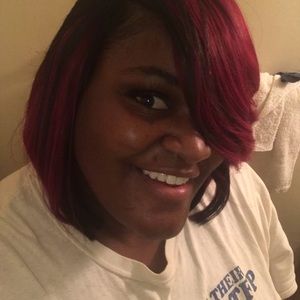 Meet your Posher, Levette